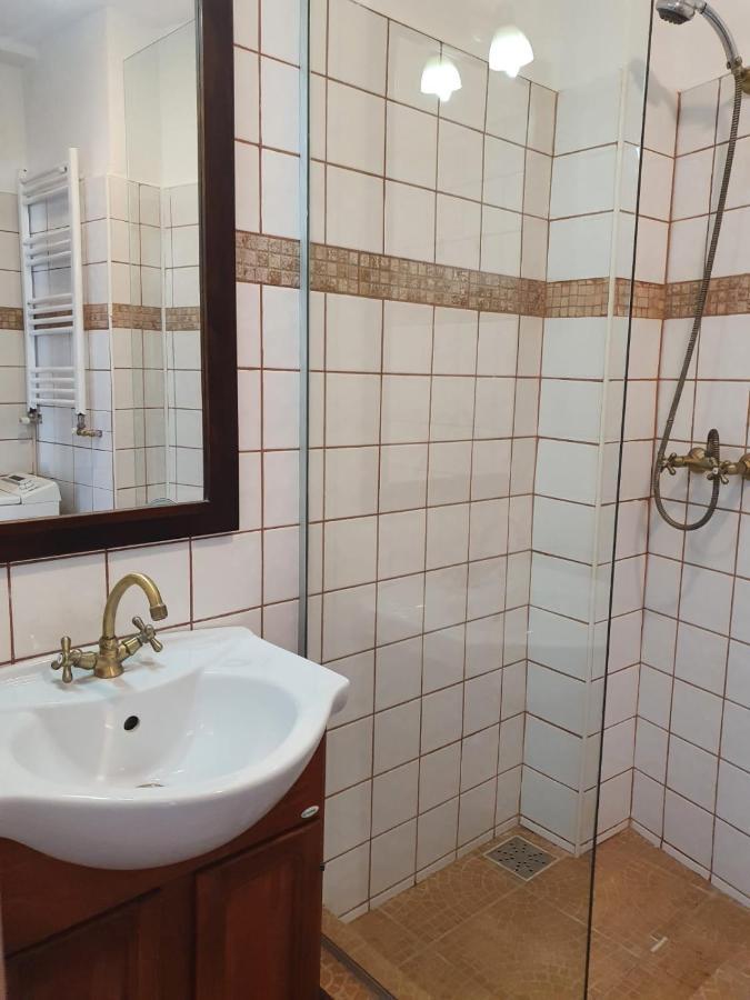 Cismigiu Garden Apartment Boekarest Buitenkant foto