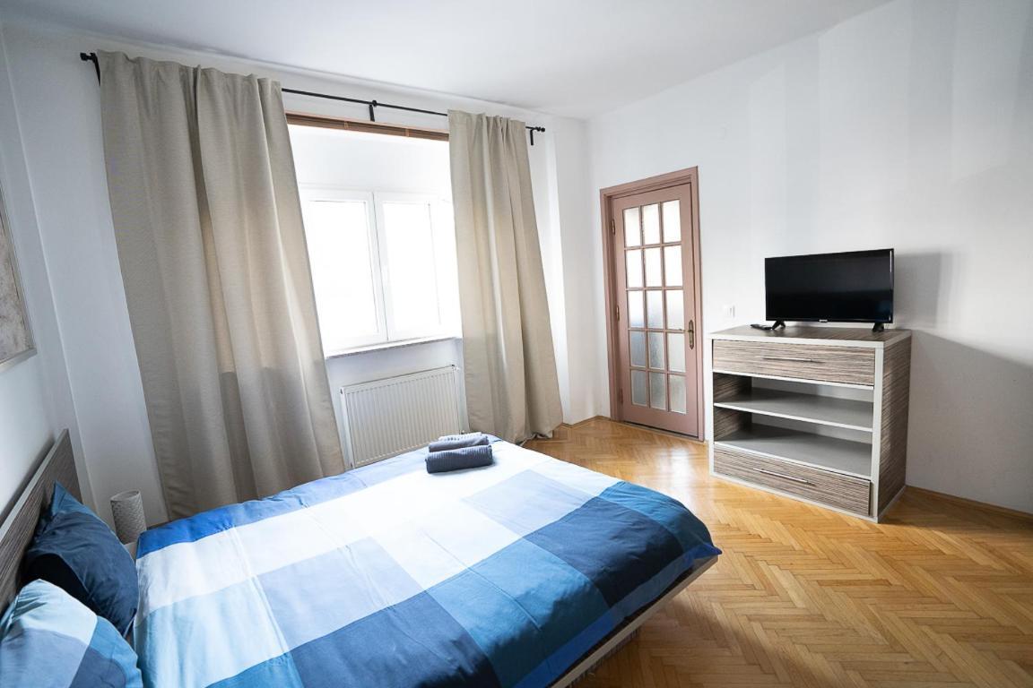 Cismigiu Garden Apartment Boekarest Buitenkant foto